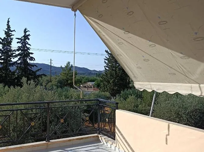 George Rhodes * Archangelos (Rhodes)