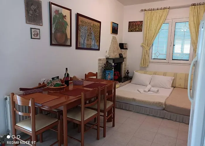 George Rhodes Villa Archangelos (Rhodes)