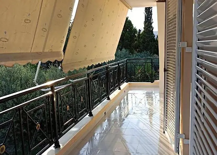 George Rhodes Villa Archangelos (Rhodes)