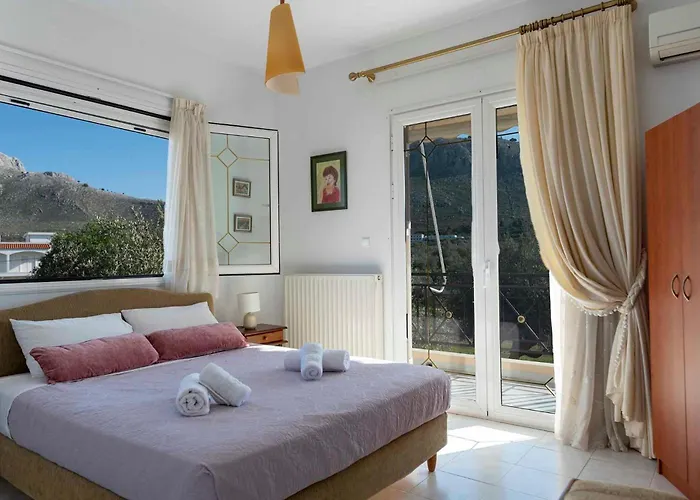 George Rhodes Villa *