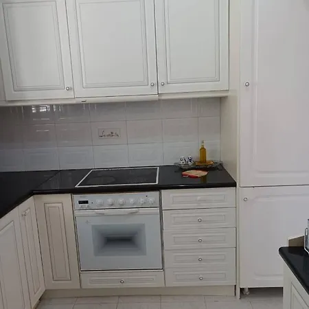 George Rhodes Вилла *