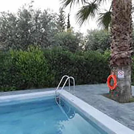 George Rhodes Вилла