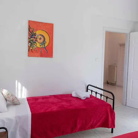 Вилла George Rhodes *